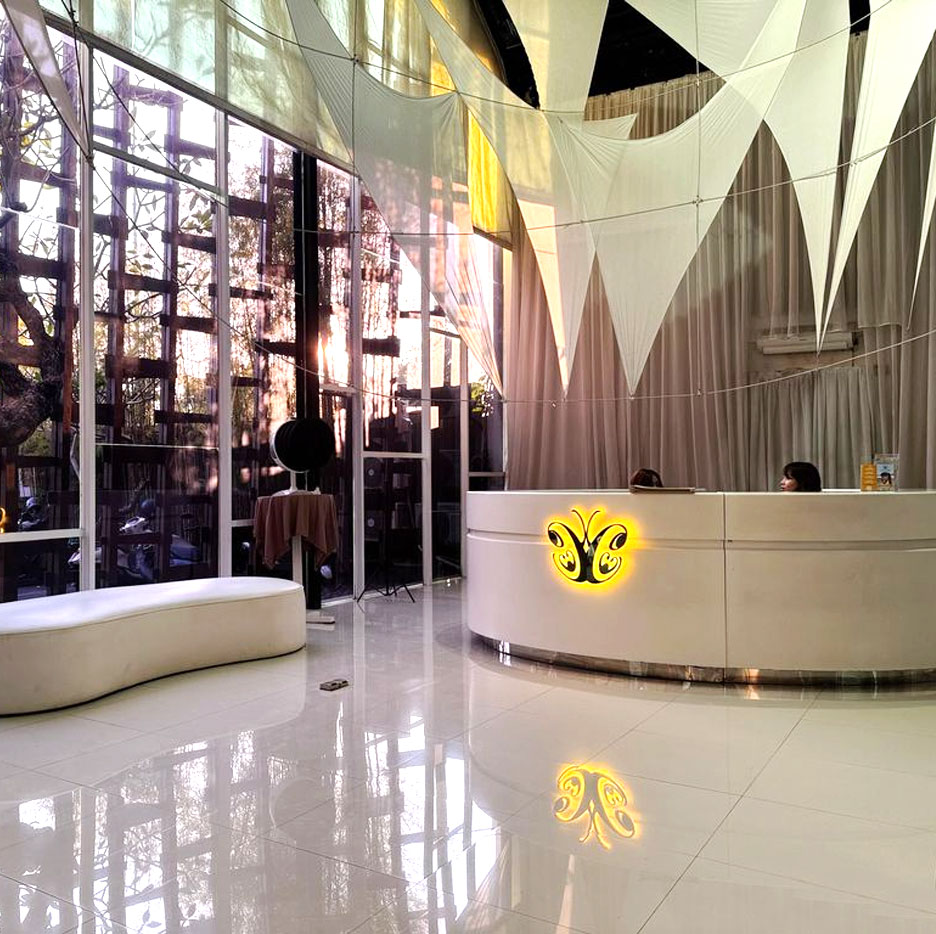 Cocoon Medical Spa Reception